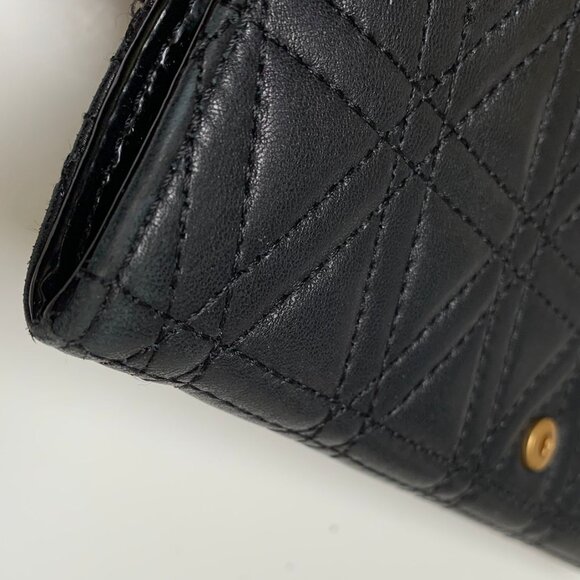 Vintage Marc Jacobs Black Quilted Leather Convertible Long Wallet - Picture 6 of 11
